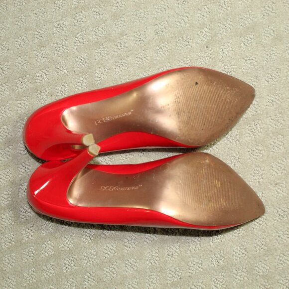BCBGeneration Cielo Women's Sz 7.5B Red Patent Pointed Toe 4" Heels - Picture 6 of 6